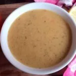 This traditional Turkish lentil soup is called mercimek corbasi.