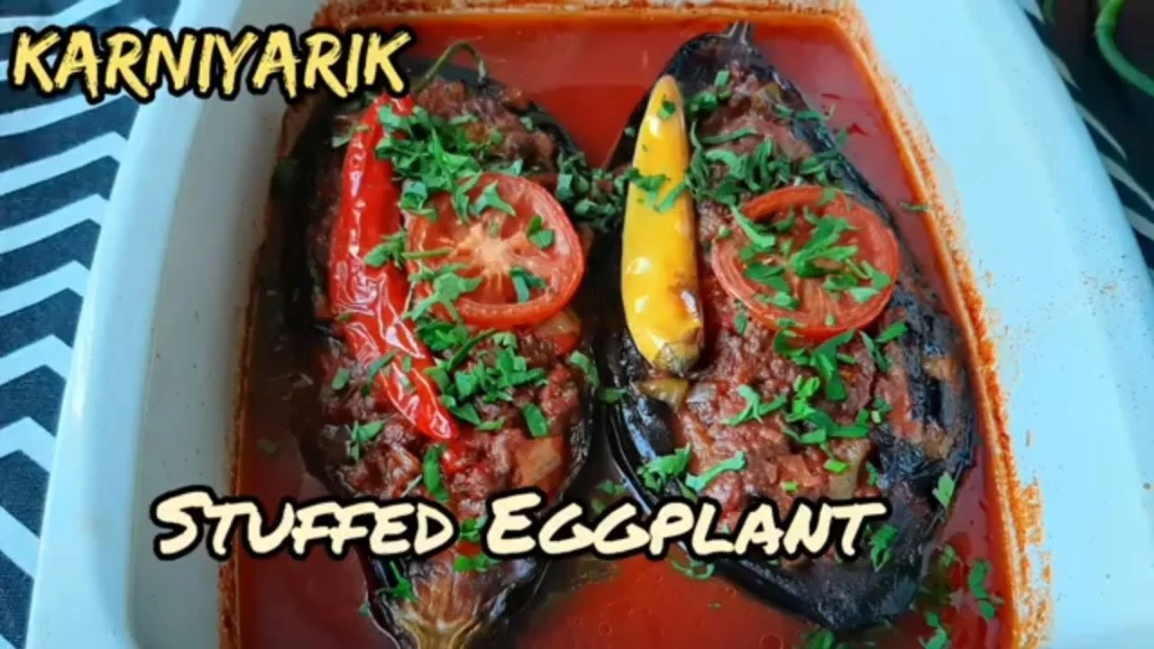 Karniyarik (Stuffed Eggplant)